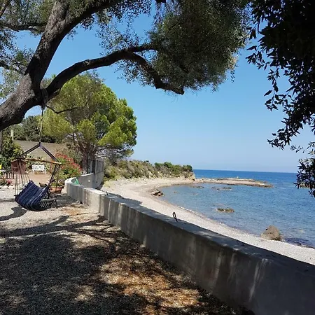 E Marine Di Manichinu Apartmán *